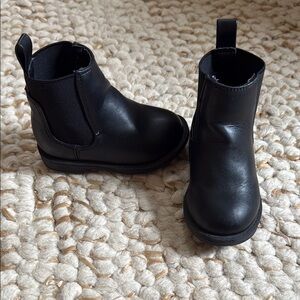GAP Kids Chelsea Boots